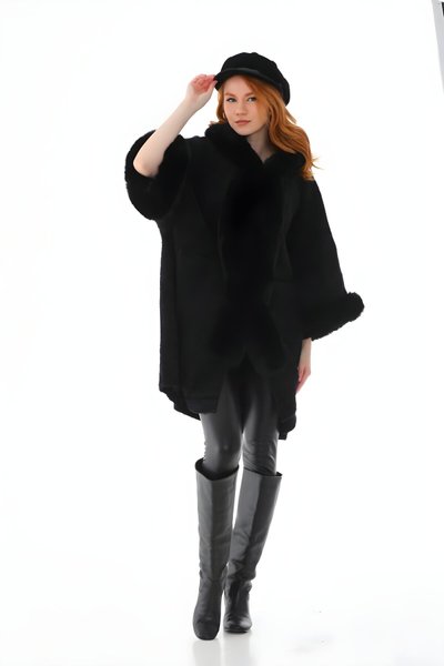 Siyah İtalyan Angora Kapüşonlu Kürklü Cepli Kaban