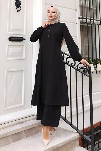 Siyah İkili Düğmeli Tesettür Takım