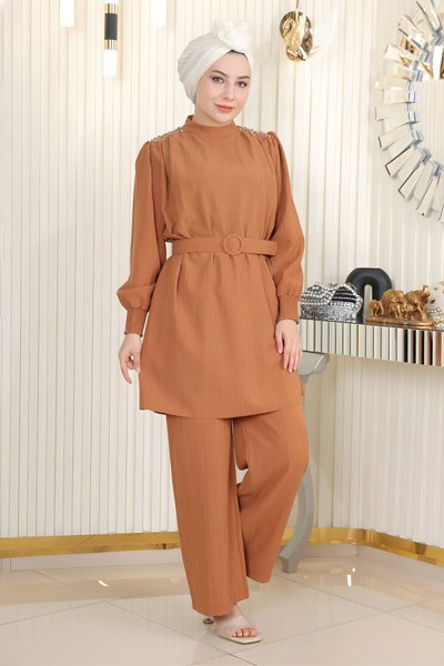 Taba İkili Taş Detaylı Kemerli Tesettür Takım