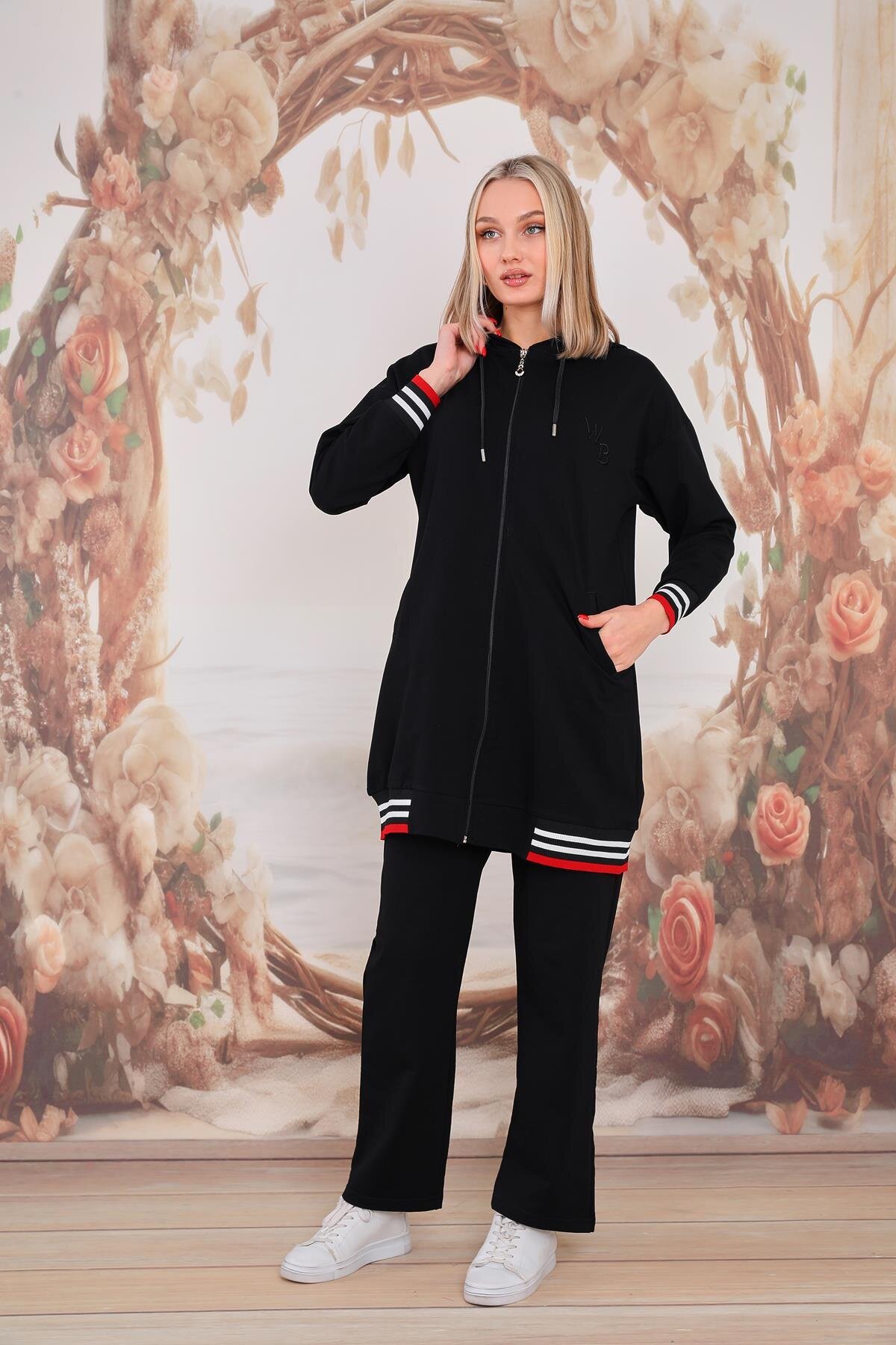 Two-Piece Tracksuit - Black - Westbound