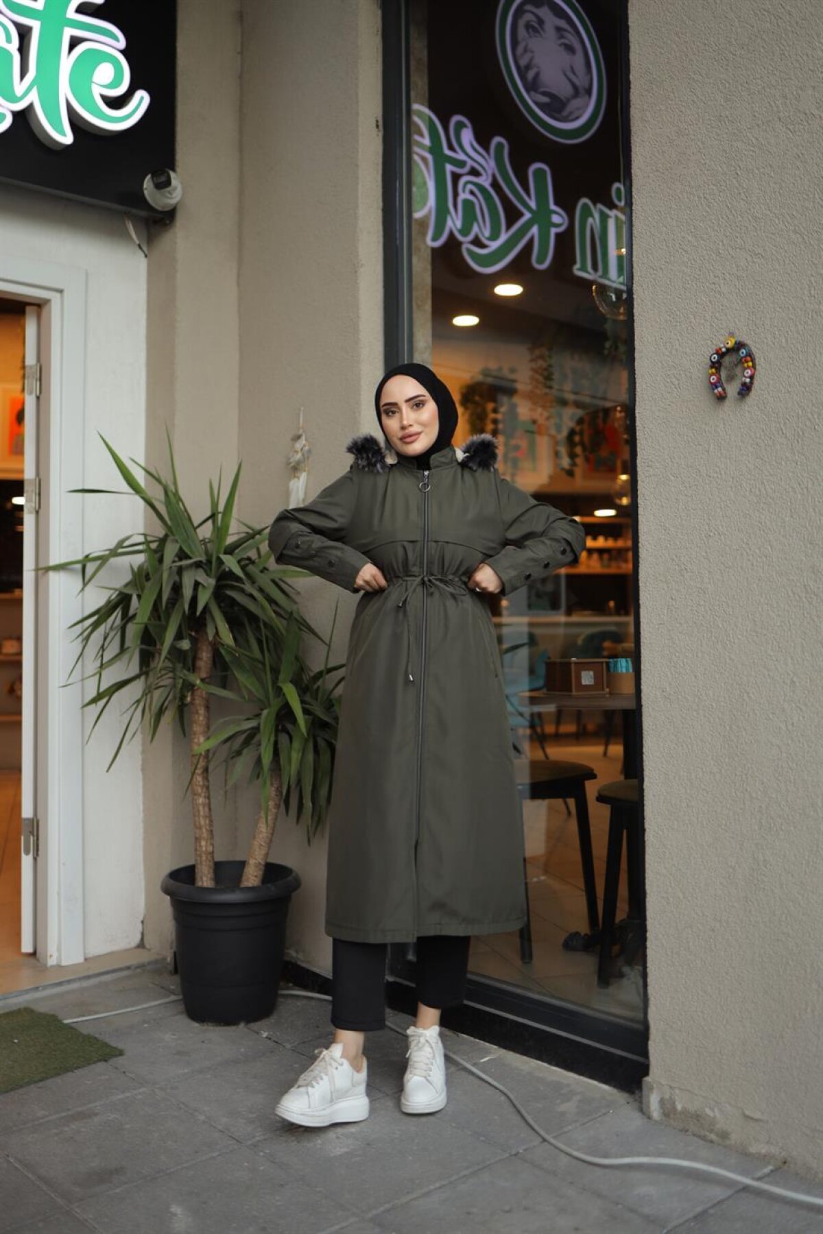 Haki Düğme Detaylı Mont - Misskayle