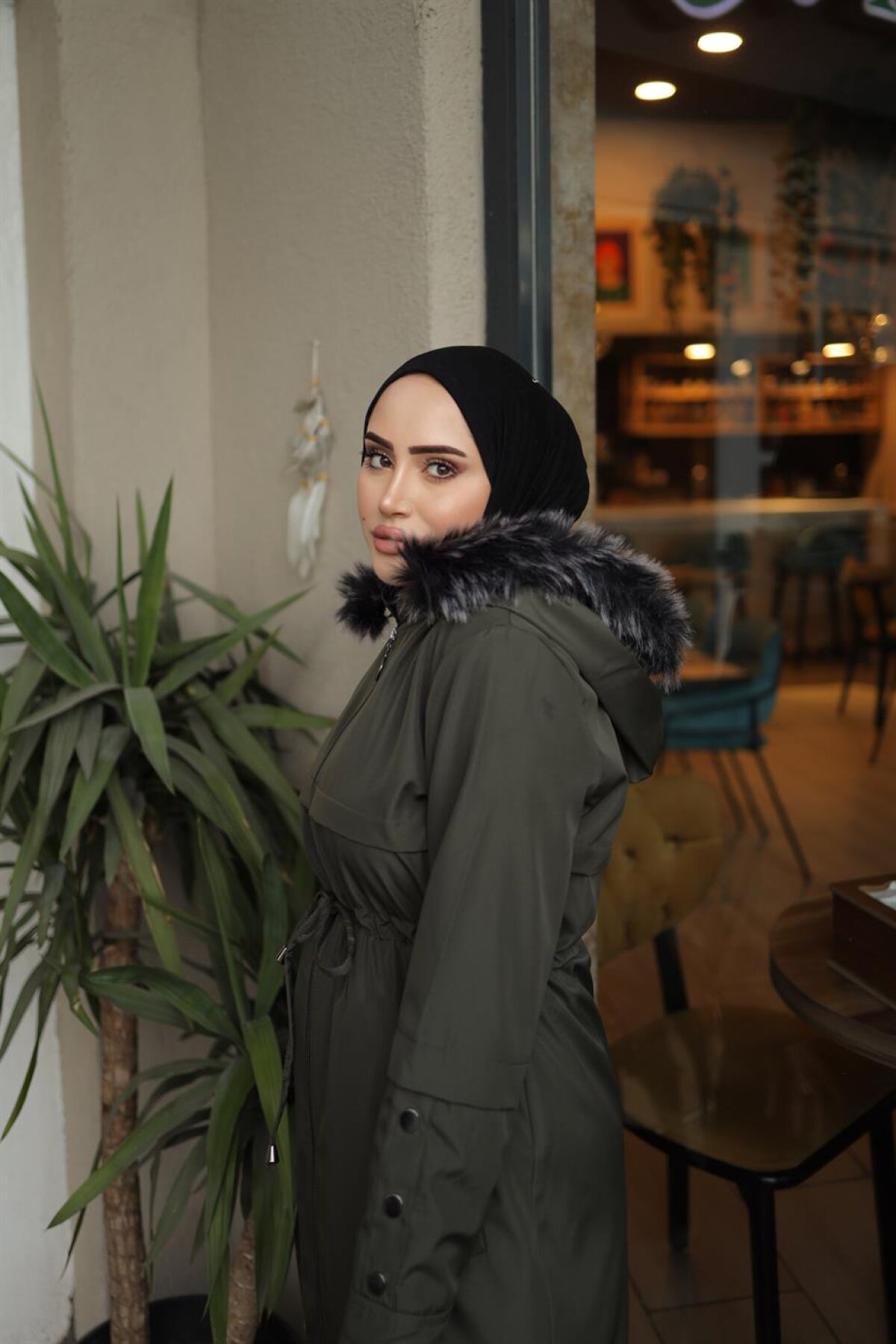 Haki Düğme Detaylı Mont - Misskayle