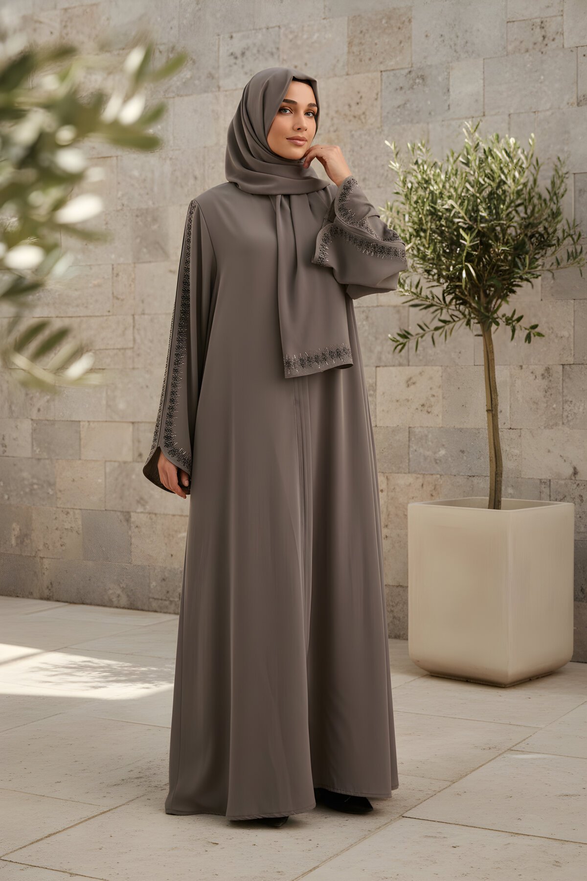 Kahverengi Takım Özel Tasarım Şallı Ferace - Agra Prive