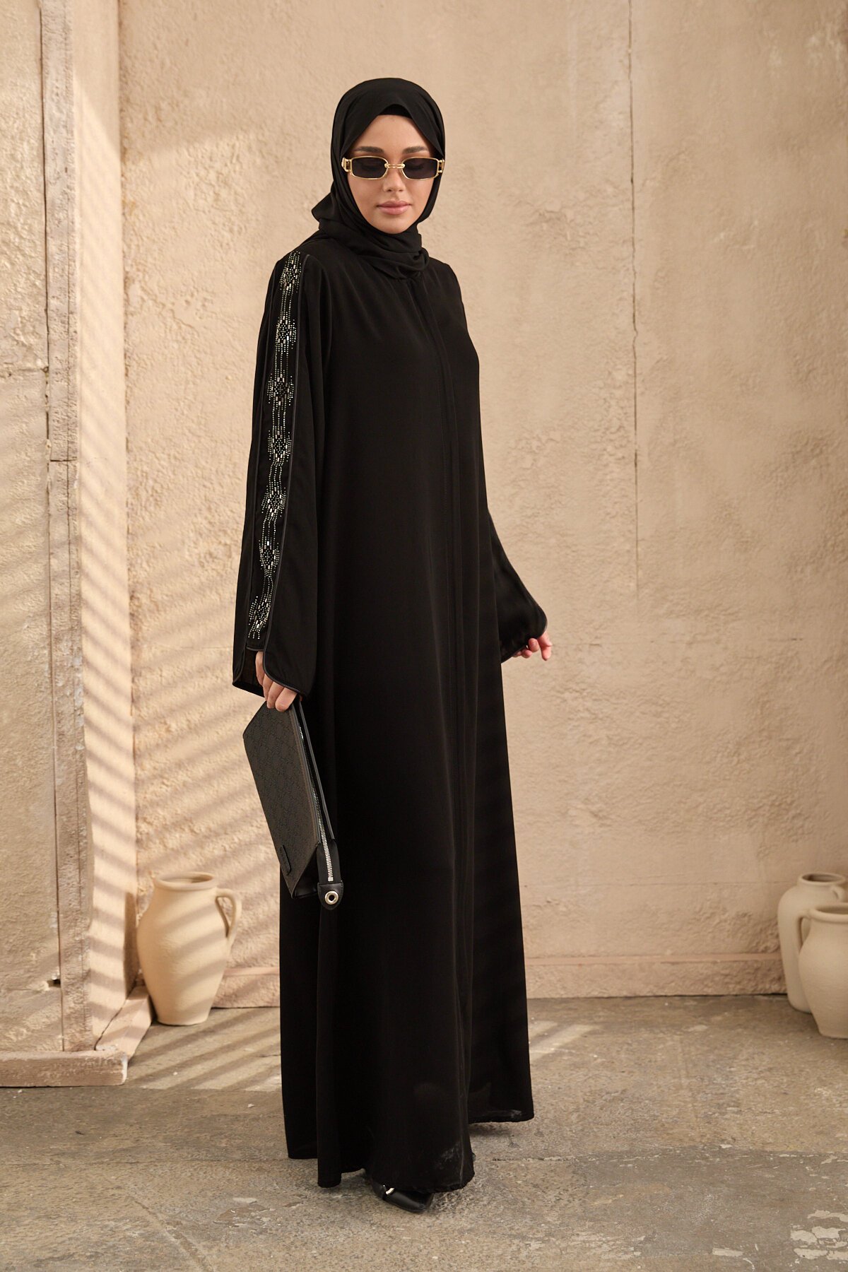 Special Design Stone-Embellished Abaya - Black - Agra Prive