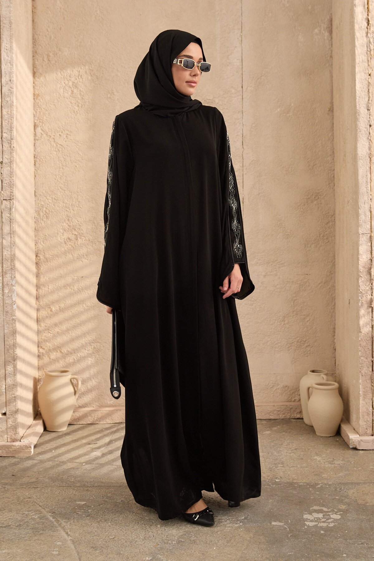 Special Design Stone-Embellished Abaya - Black - Agra Prive