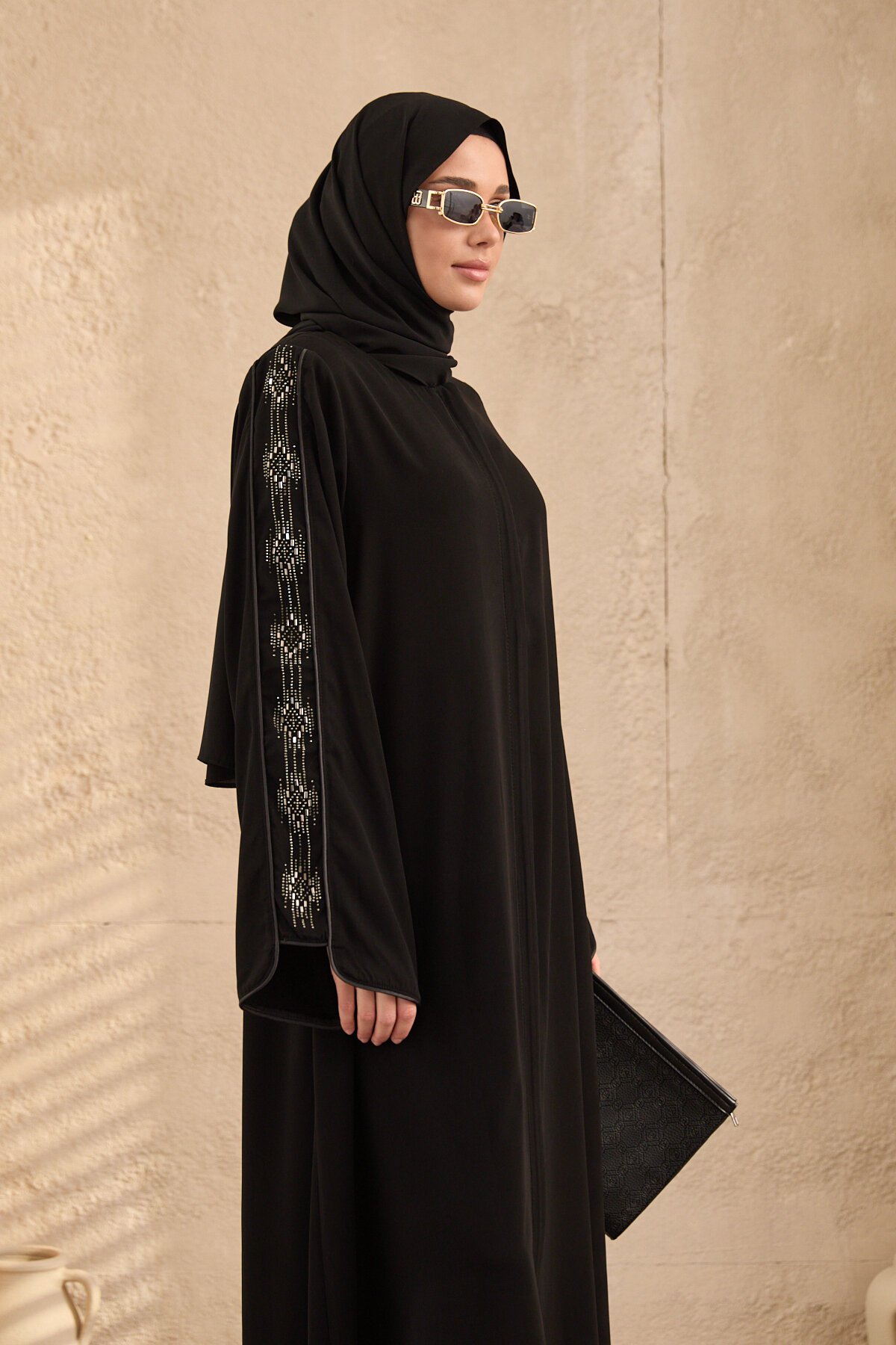 Special Design Stone-Embellished Abaya - Black - Agra Prive