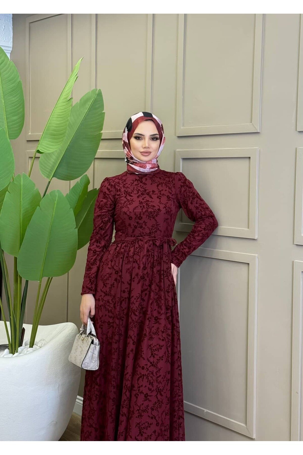 Bordo Flok Desen Kuşaklı Elbise - ALLİNOFFİCİAL