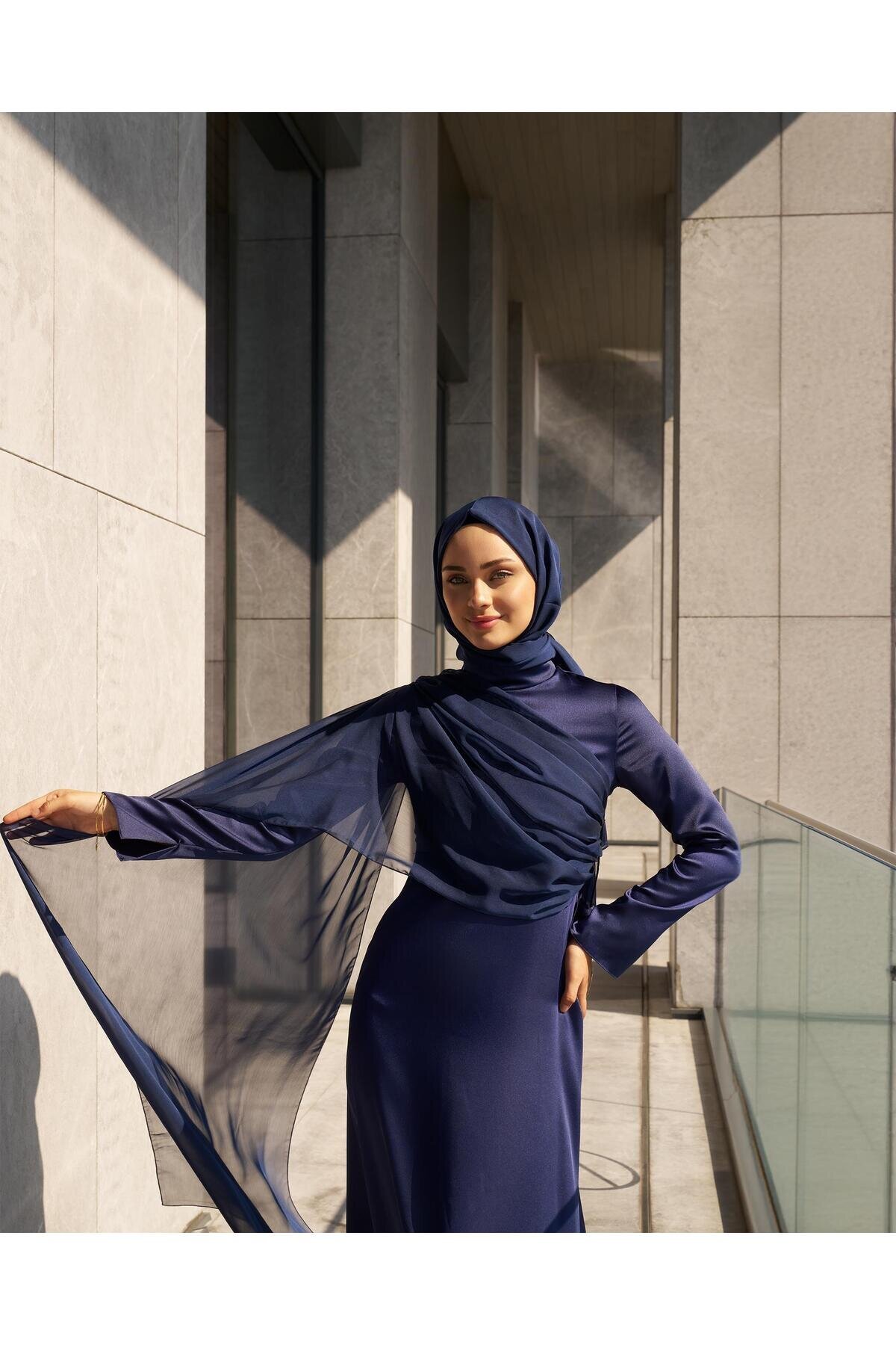 Satin Chiffon-Detail Evening Dress - Navy - Azeem