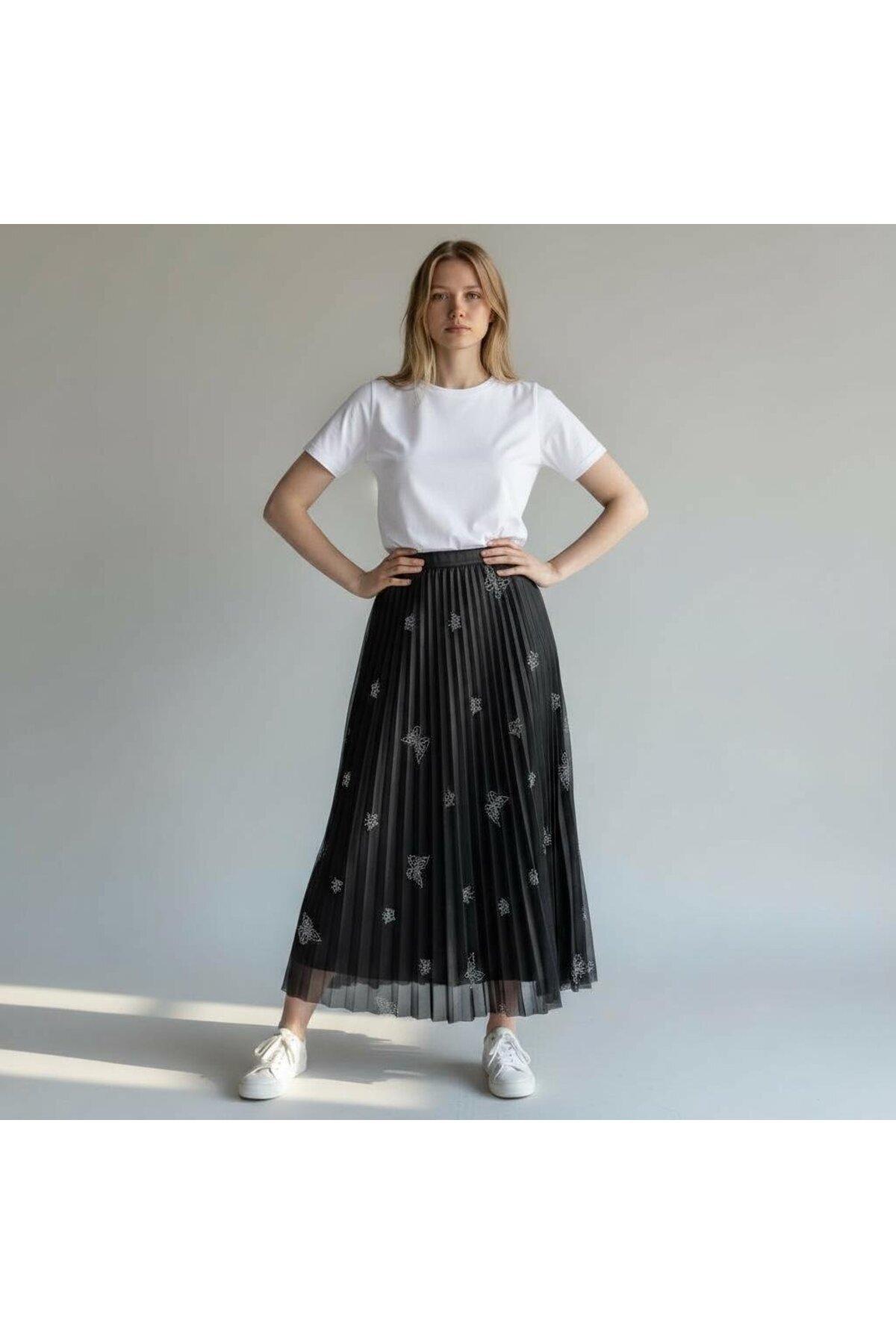Pleated Leather-Look Butterfly and Stone Detailed Cotton Viscose Skirt - Black - EREN STYLE