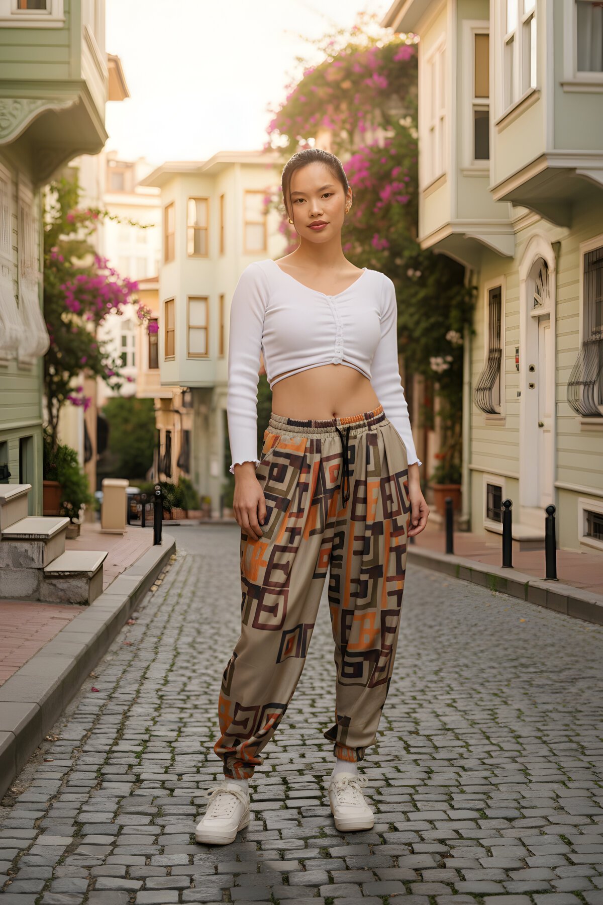 Bej Baskılı Sokak Tarzı Spor Şalvar Bürümcük Pantolon - Mexico Superblue