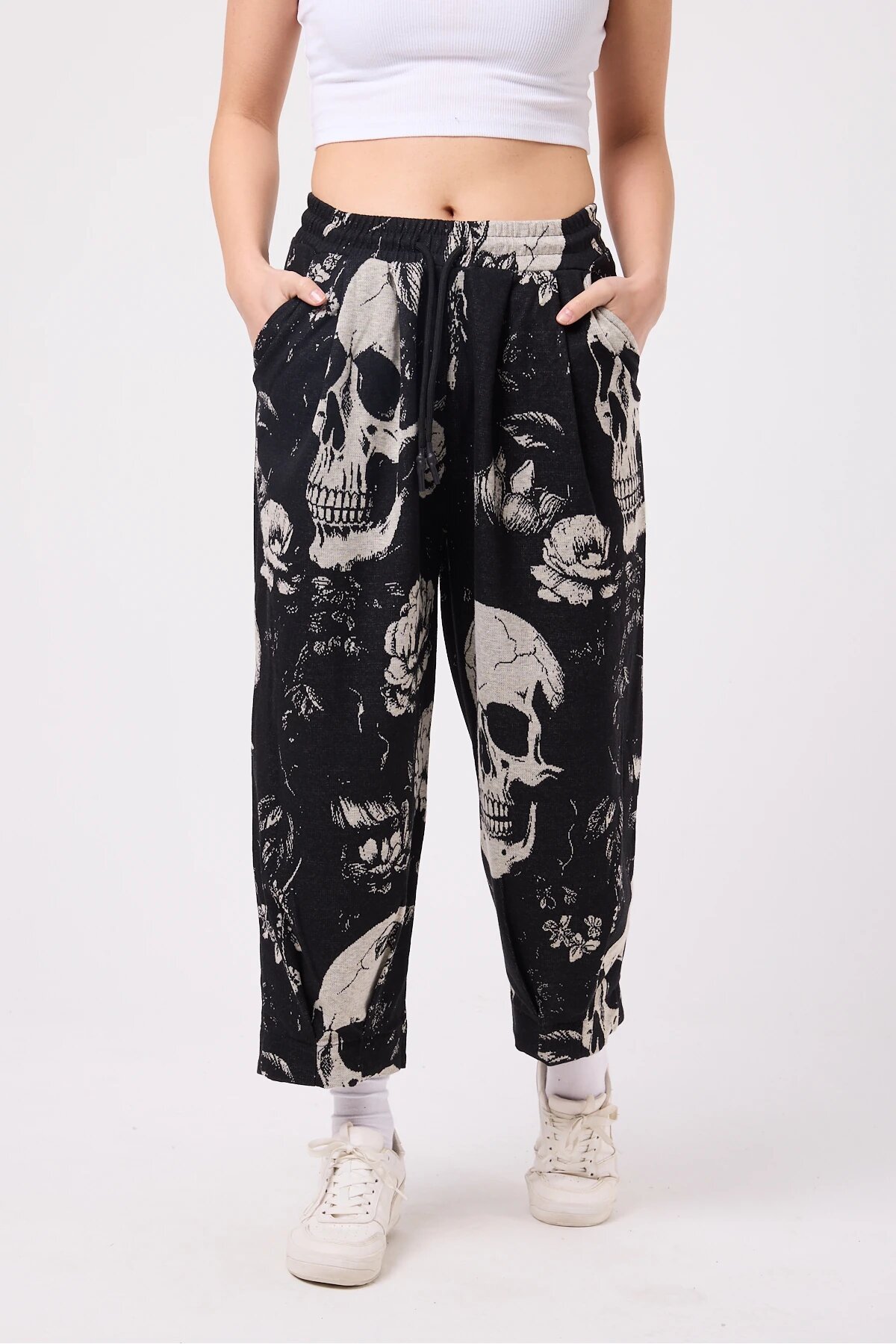 Street Style Baggy Hem-Detail Pants - Beige - Mexico Superblue