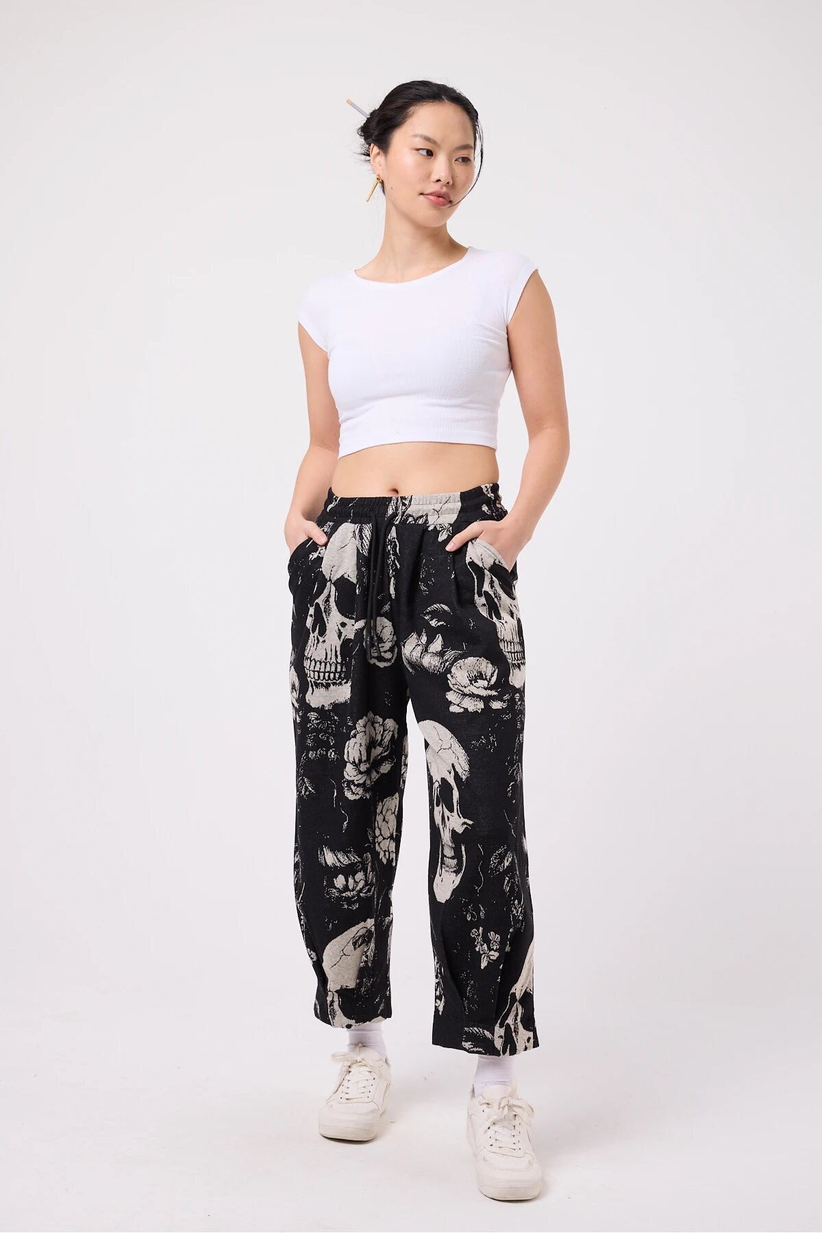 Street Style Baggy Hem-Detail Pants - Beige - Mexico Superblue