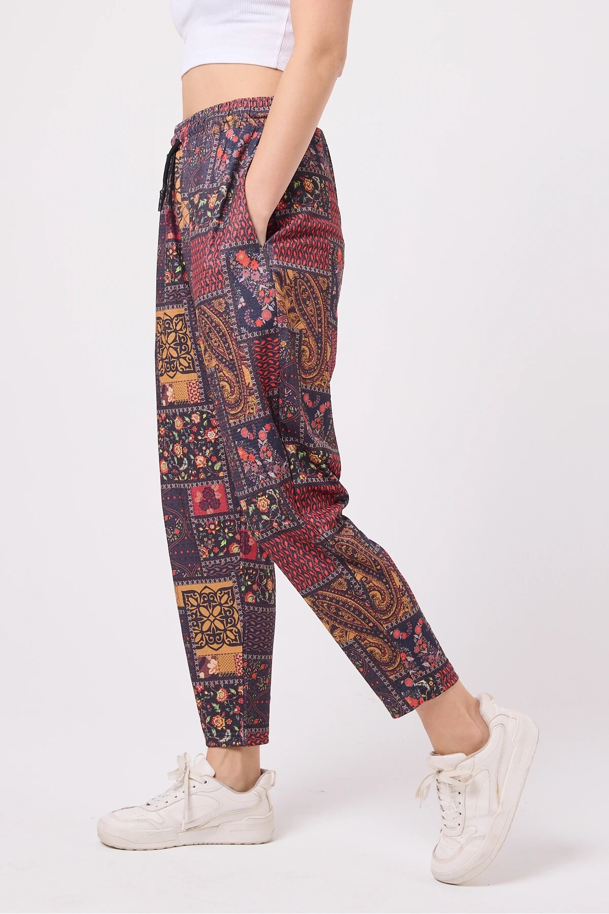 Street Style Sporty Printed Crinkle Harem Pants - Burgundy - Mexico Superblue