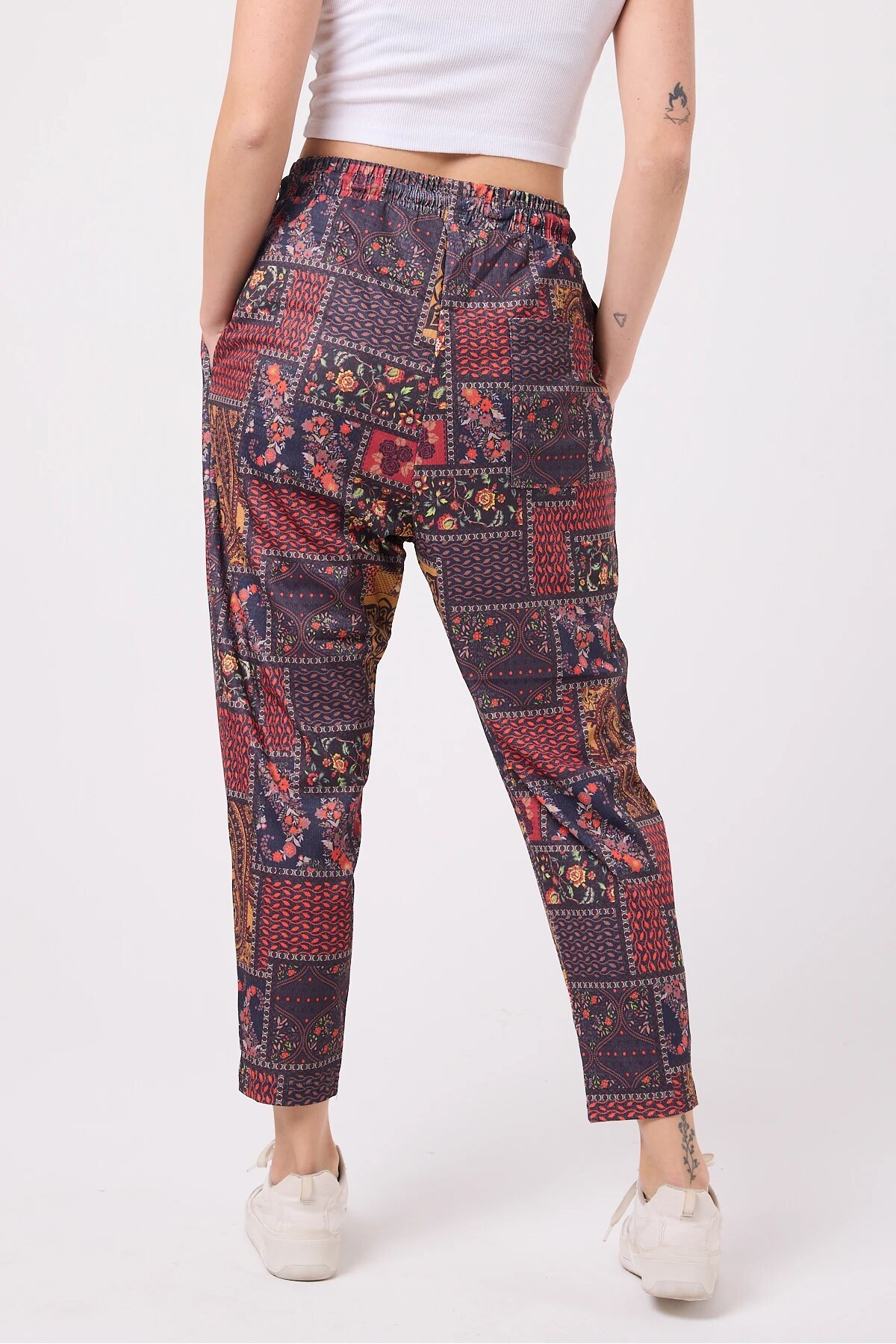 Street Style Sporty Printed Crinkle Harem Pants - Burgundy - Mexico Superblue