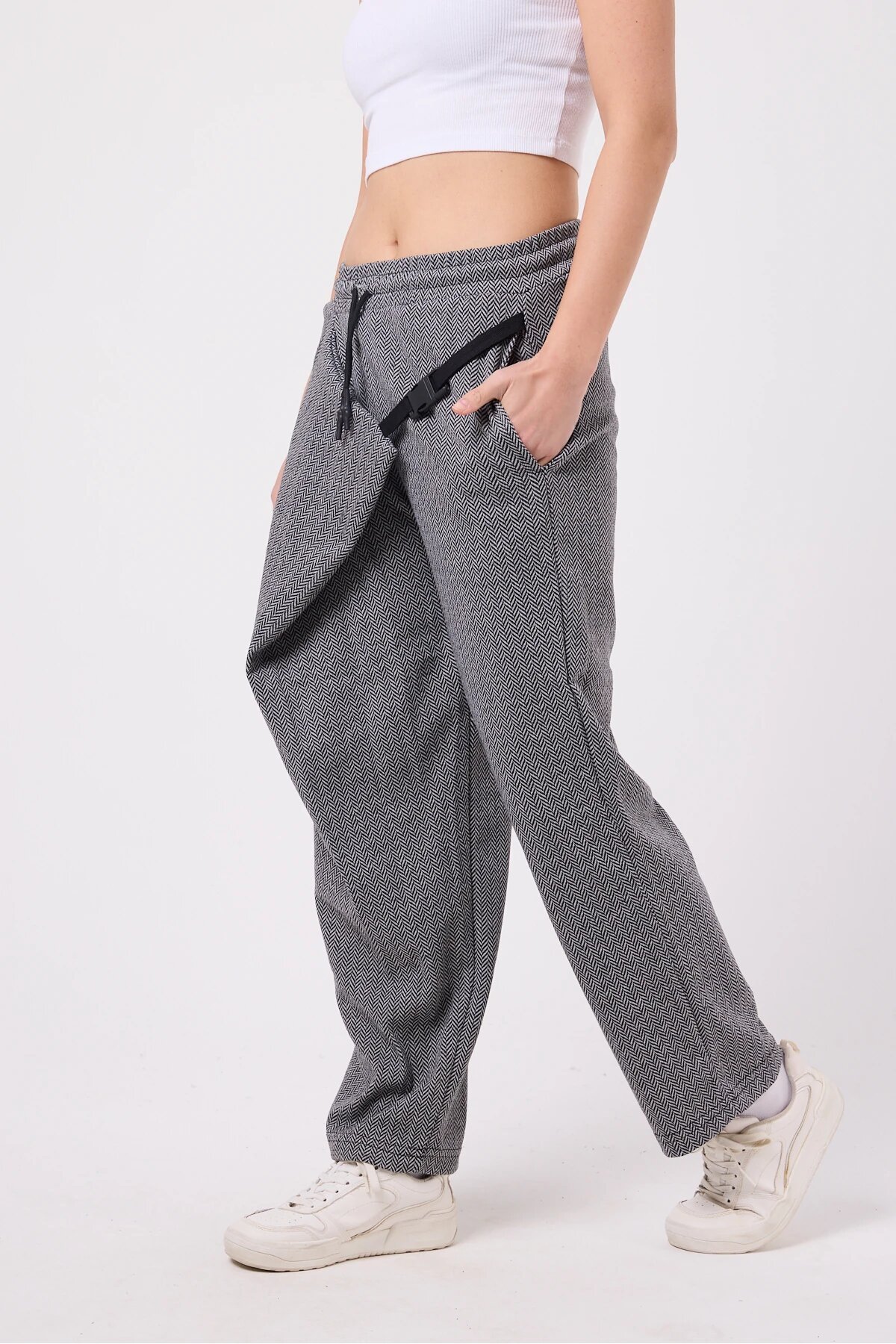 Gri Baggy Sokak Tarzı Kuşaklı Pantolon - Mexico Superblue