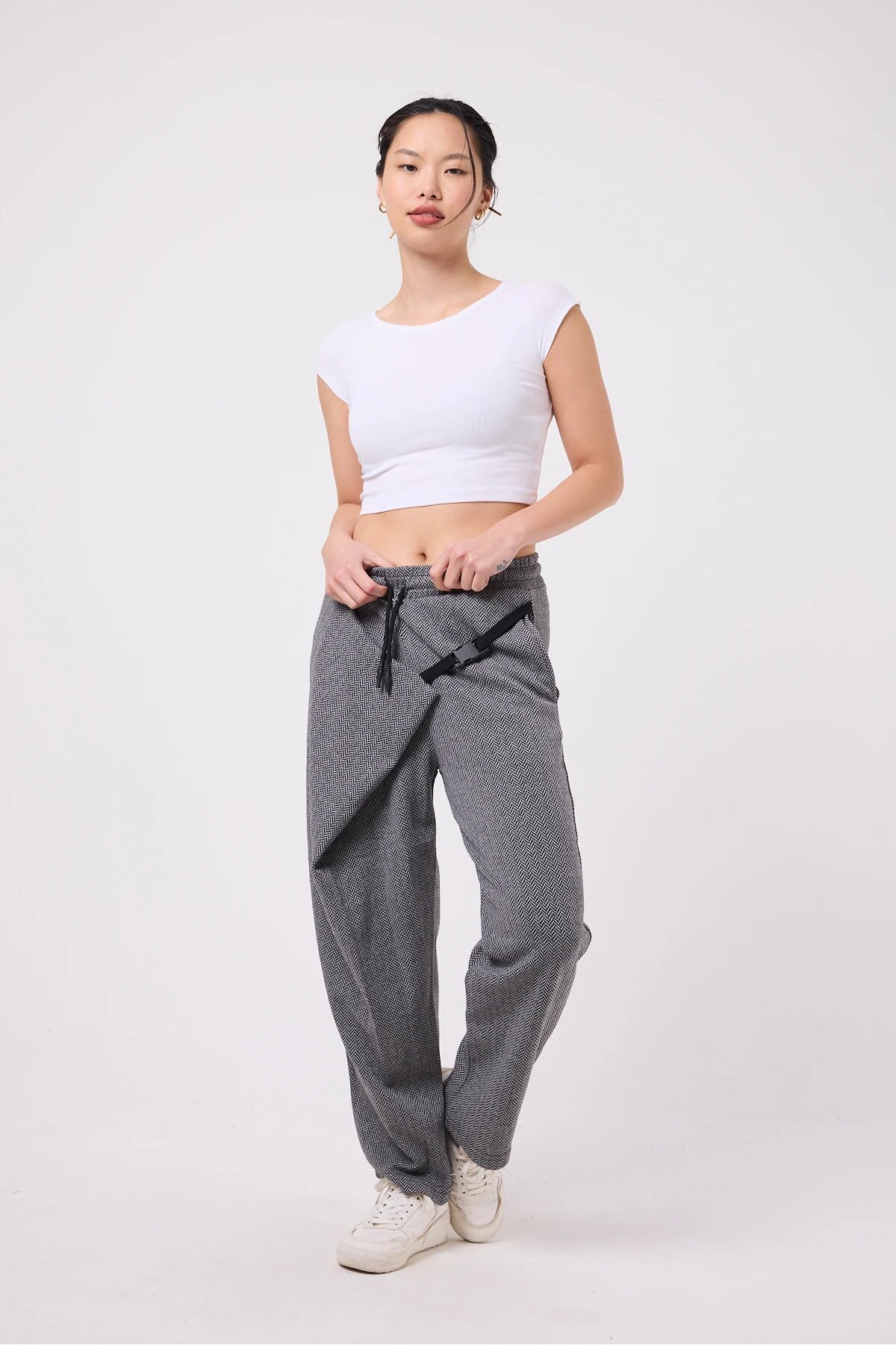 Gri Baggy Sokak Tarzı Kuşaklı Pantolon - Mexico Superblue