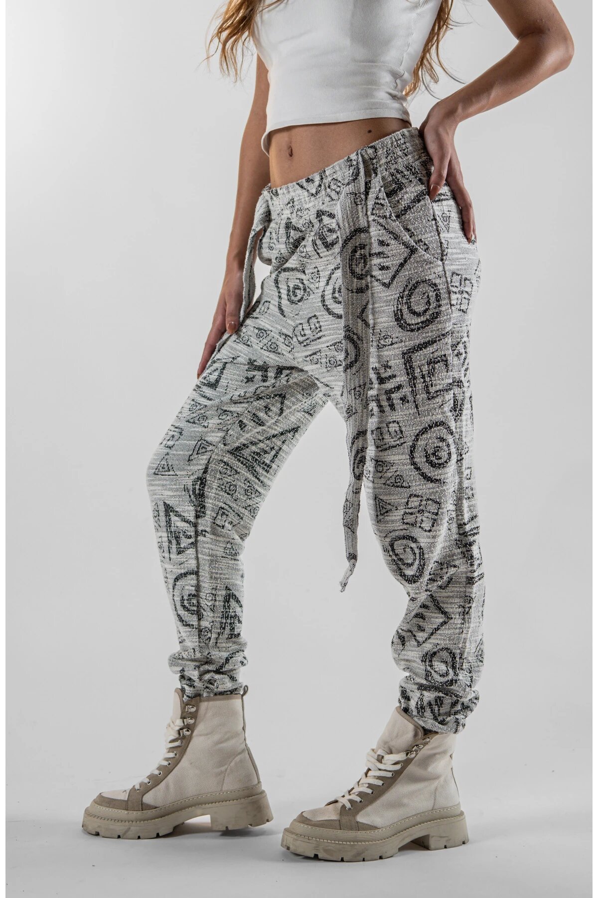 Jogger Geometric Patterned Belted Pants - Grey - Mexico Superblue