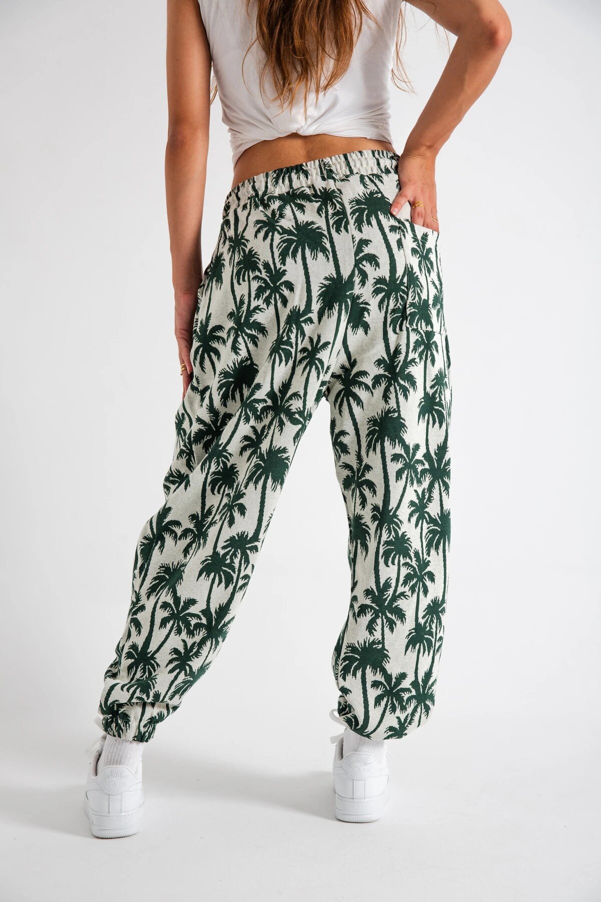 Salwar Palm Print Pleated Pants - Khaki - Mexico Superblue