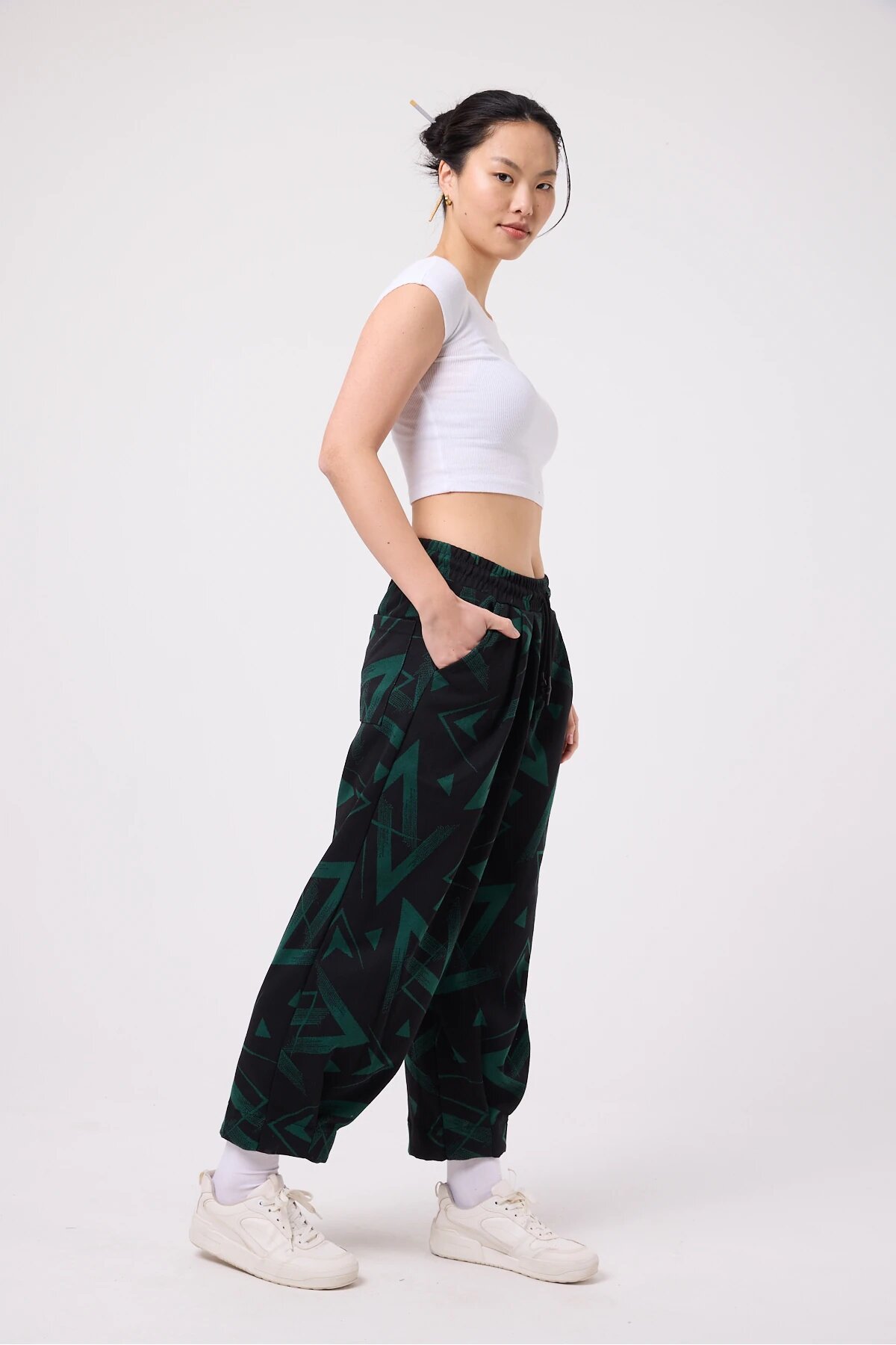 Haki Sokak Tarzı Baggy Paça Detaylı Pantolon - Mexico Superblue