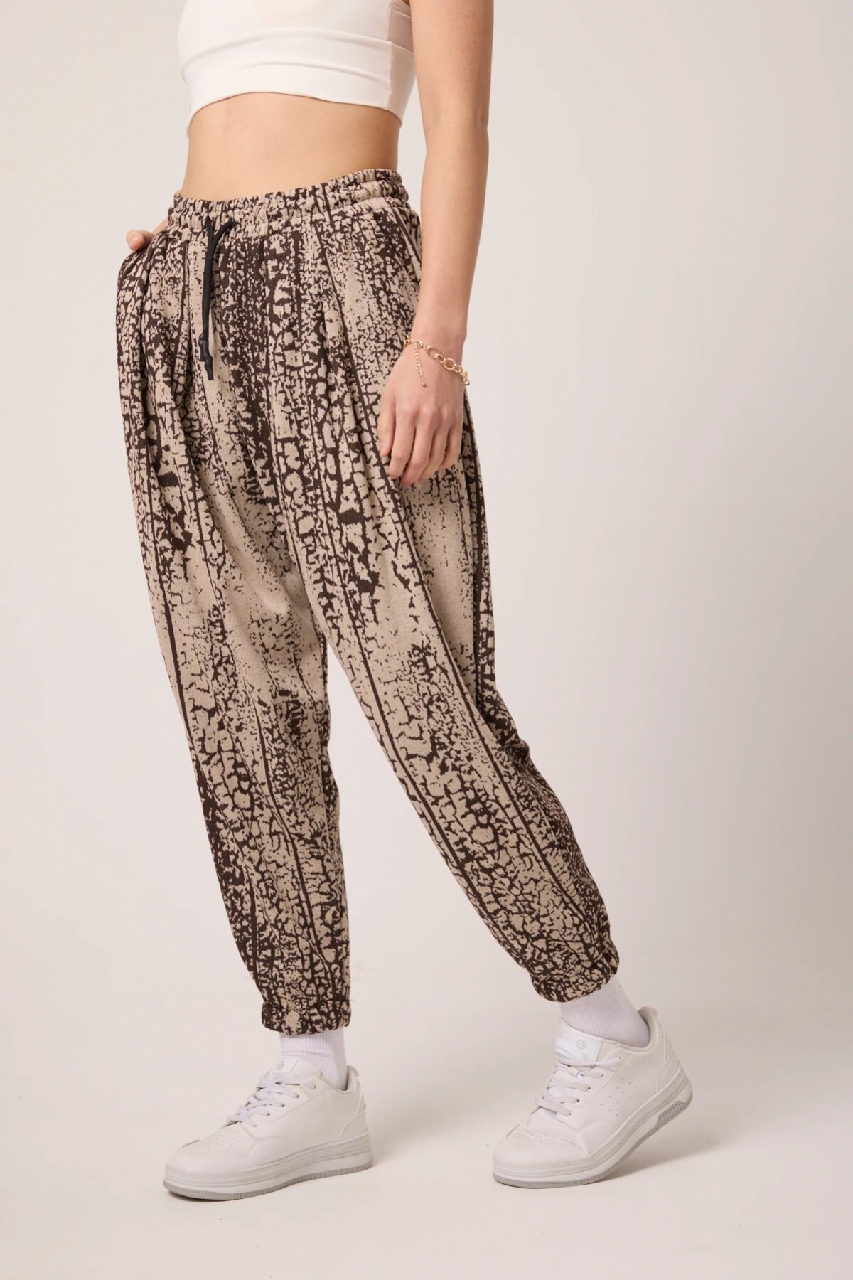 Street Style Sporty Patterned Jacquard Shalwar Pants - Brown - Mexico Superblue