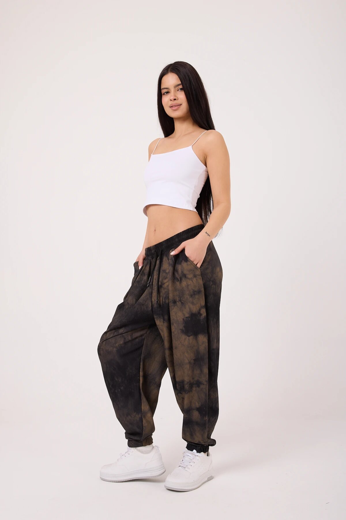 Sporty Street-Style Harem Pants - Brown - Mexico Superblue