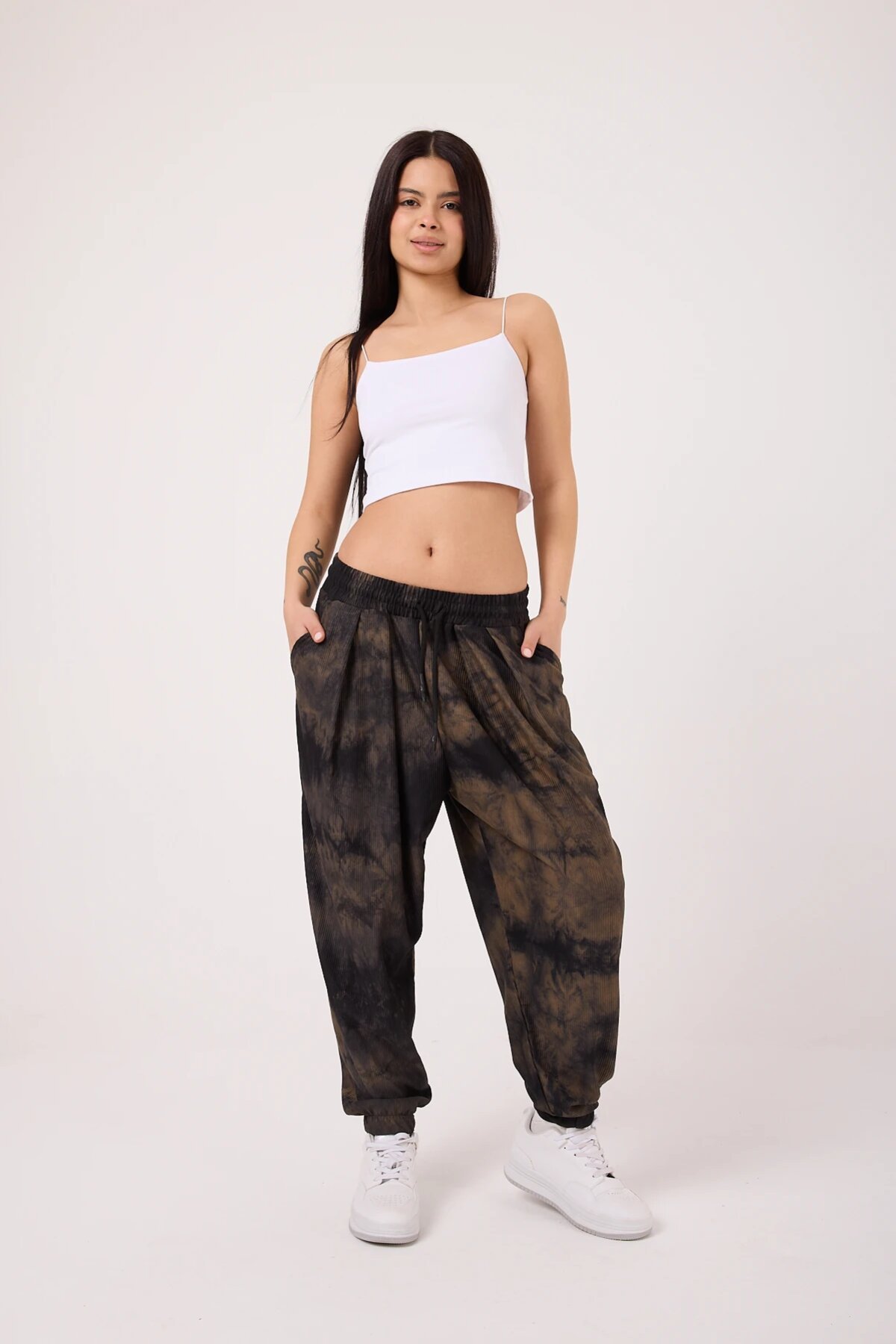 Sporty Street-Style Harem Pants - Brown - Mexico Superblue
