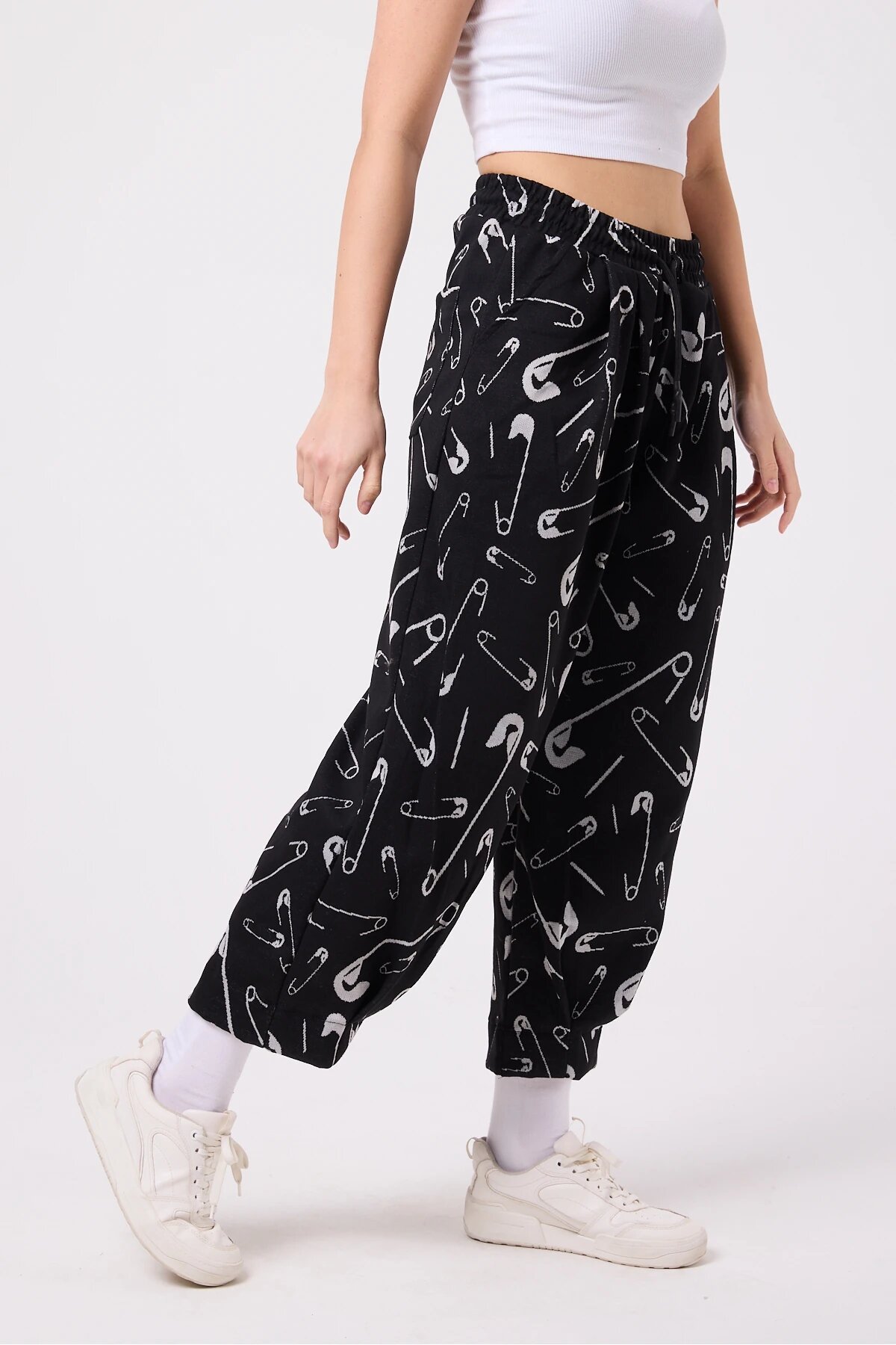 Baggy Street Style Hem Detail Pants - Black and White - Mexico Superblue