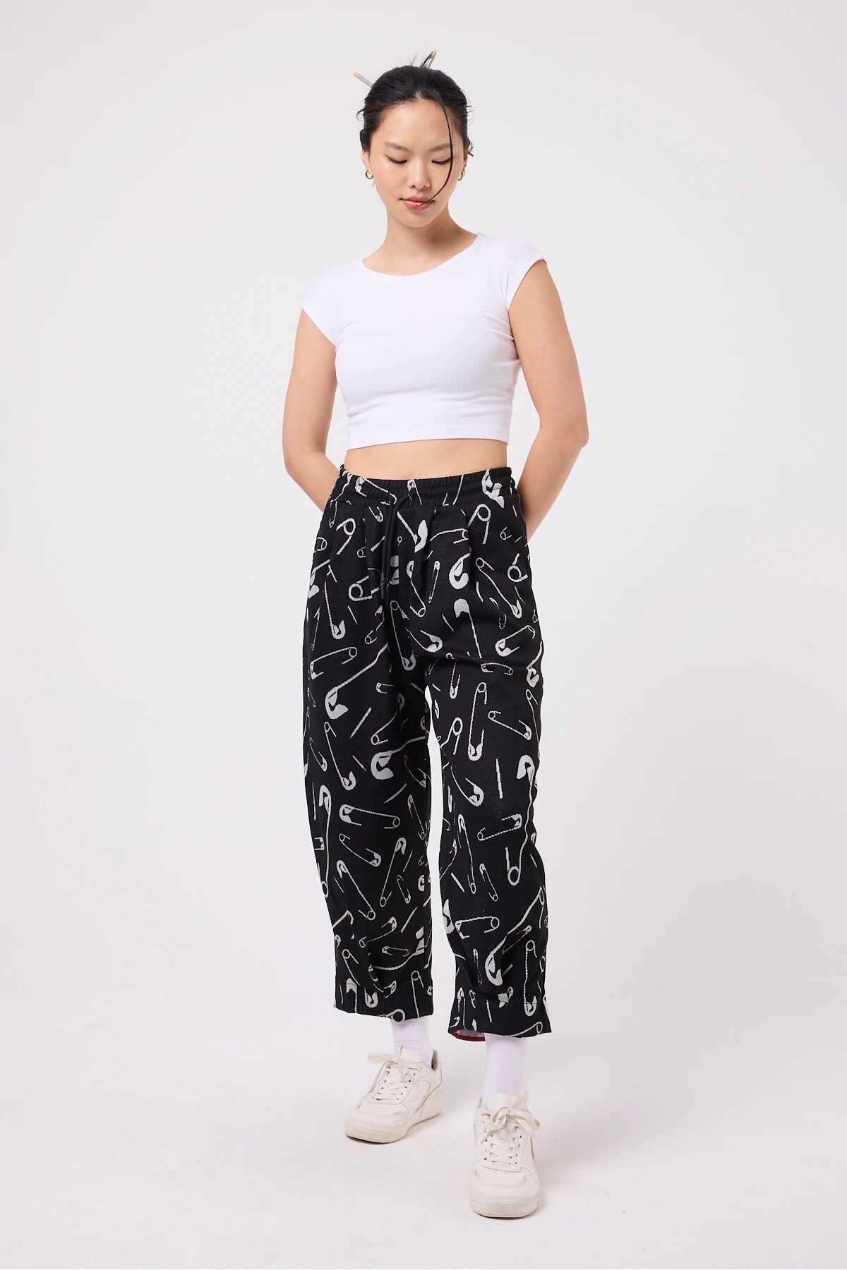 Baggy Street Style Hem Detail Pants - Black and White - Mexico Superblue