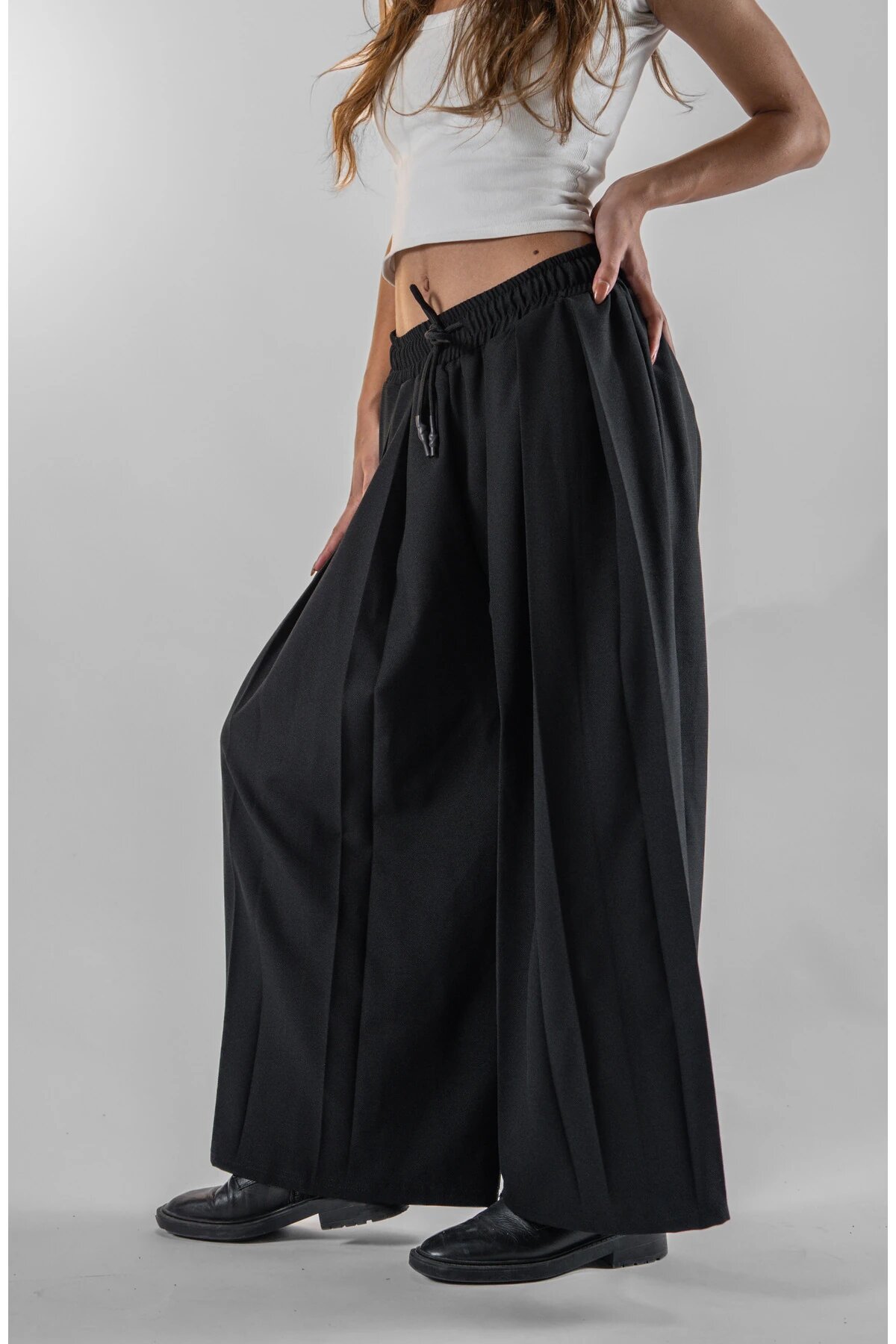 Samurai Design Pleated Modest Pants - Black - Mexico Superblue
