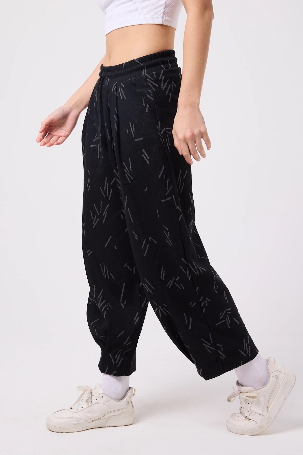 Baggy Street Style Hem-Detail Pants - Black - Mexico Superblue