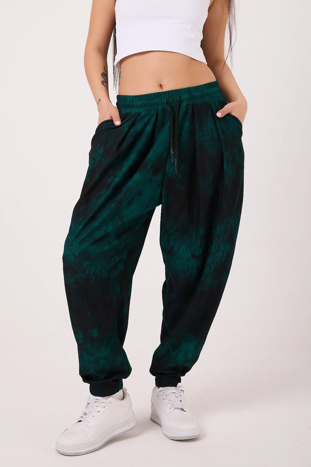 Street Style Sporty Shalwar Pants - Green - Mexico Superblue