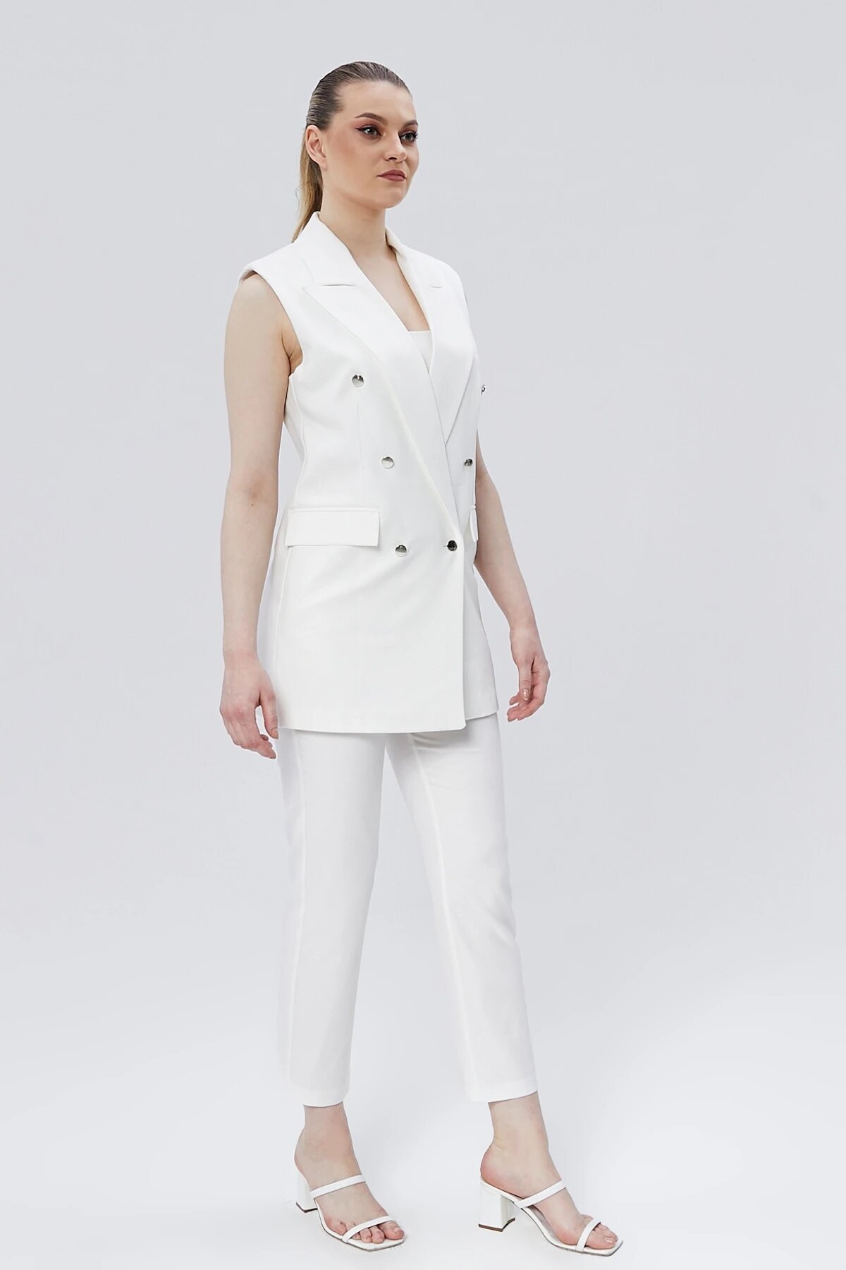Classic Vintage Buttoned Vest - Ecru - Milamia