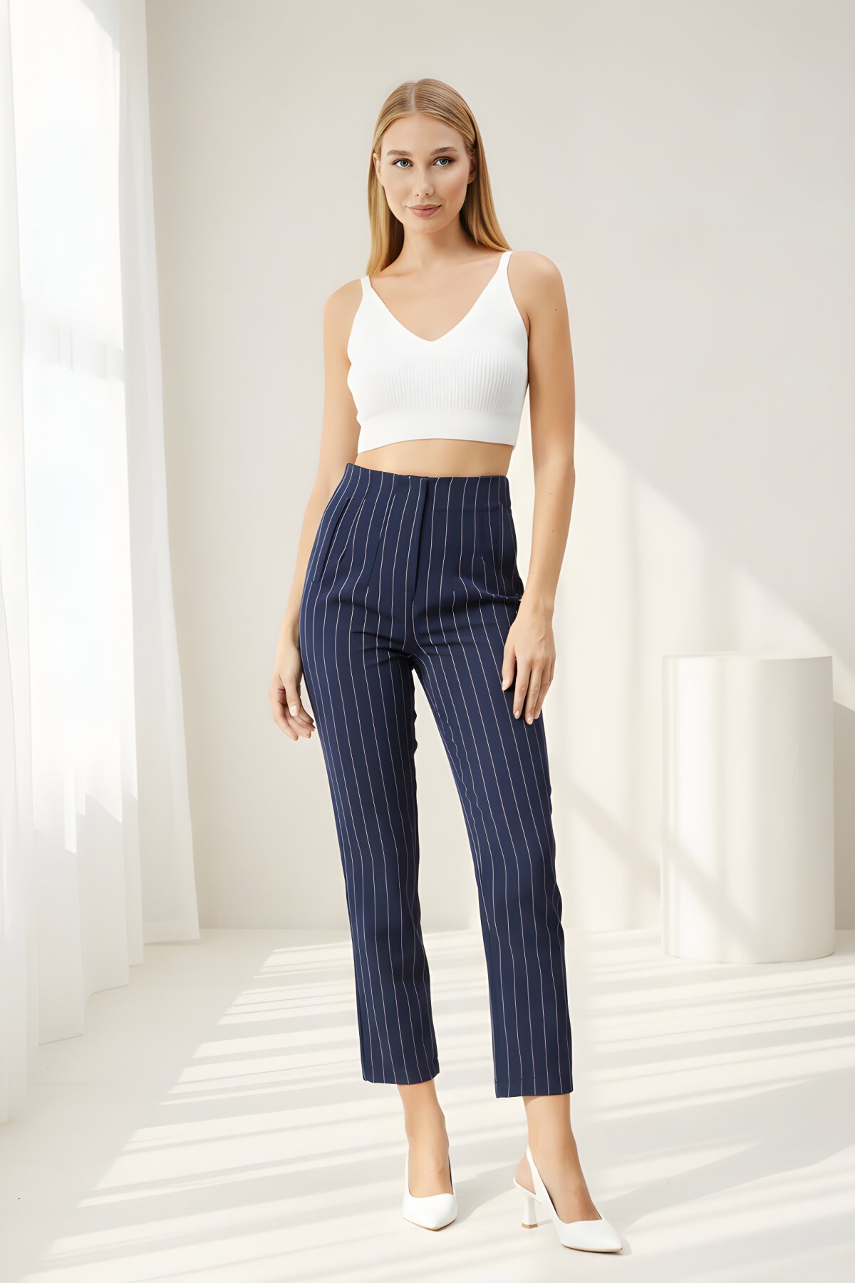 Lacivert Çizgili Yüksek Bel Bilek Boy Cep Detaylı Pantolon - Milamia
