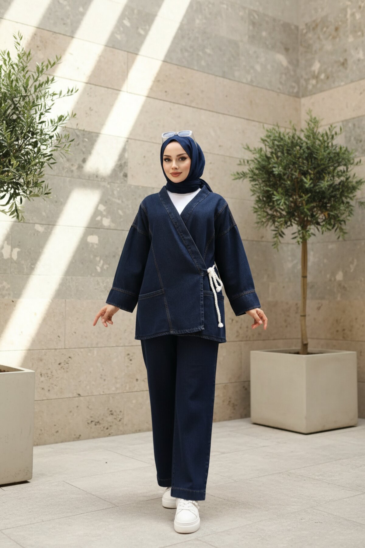 Koyu Mavi Denim Rahat Kesim Bağlamalı Takım - Misskayle