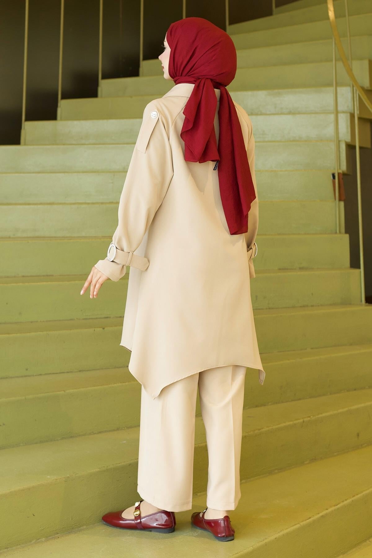 Button Detail Two-Piece Set - Beige - Modamihram