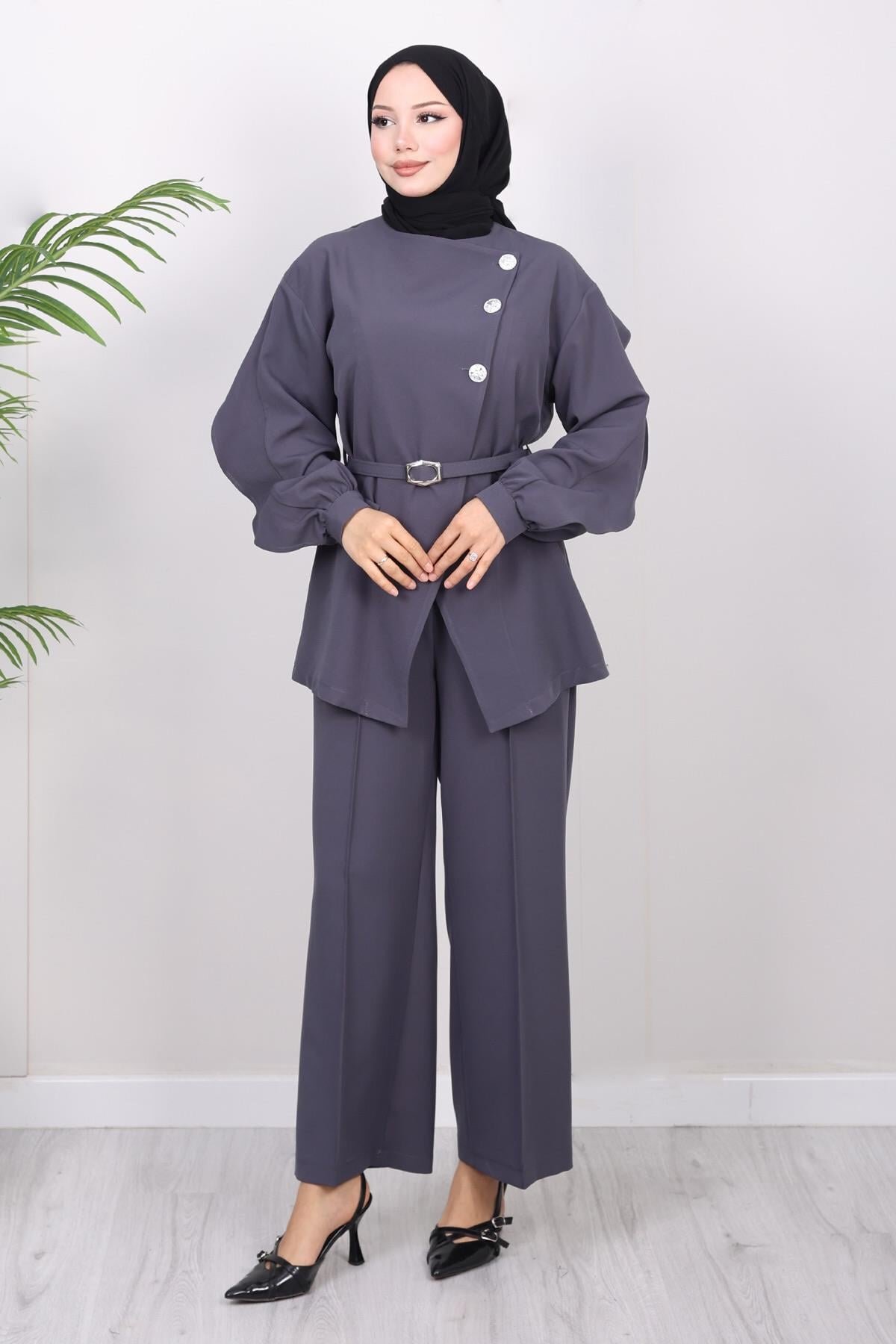 Cross-Buttoned Two-Piece Set - Grey - Modamihram