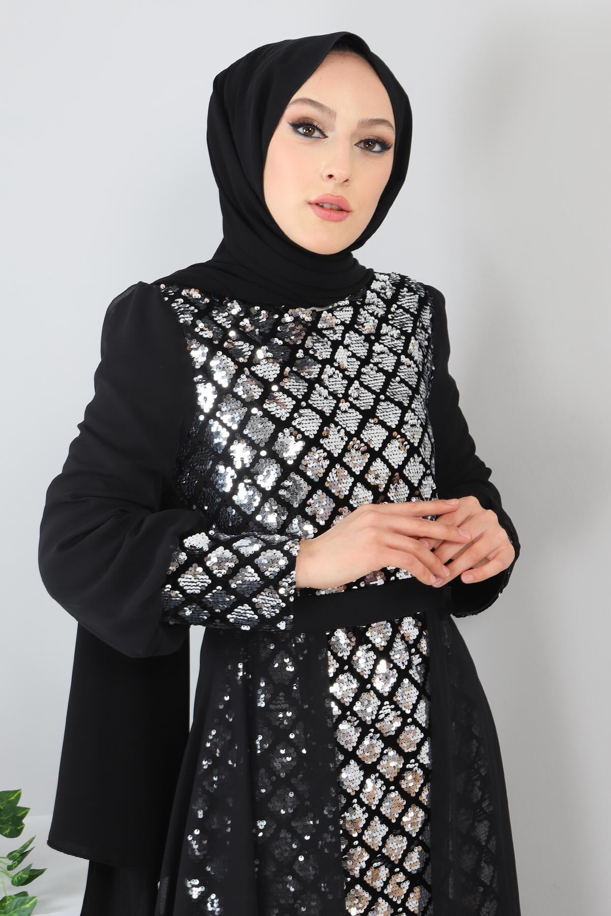 Sequin Chiffon Evening Dress - Silver - Modamihram