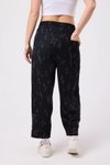Siyah Sokak Tarzı Baggy Paça Detaylı Pantolon