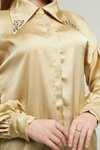 Gold Yakası Taşlı Saten Gömlek