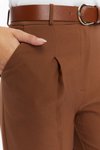 Kahverengi Bilek Boy Kemerli Kumaş Pantolon