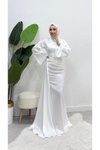 Beyaz İspanyol Kol Kuyruklu Saten Abiye Elbise