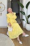 Sarı İkili Etekli Bebe Yaka Dantel Detay Tesettür Takım