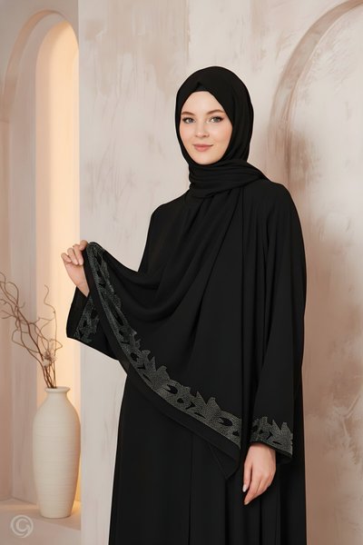 Siyah Medine İpeği Taş İşlemeli Şal