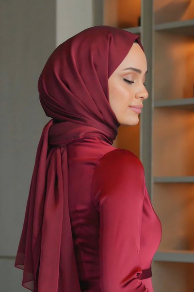 Shimmery Chiffon Evening Shawl - Maroon