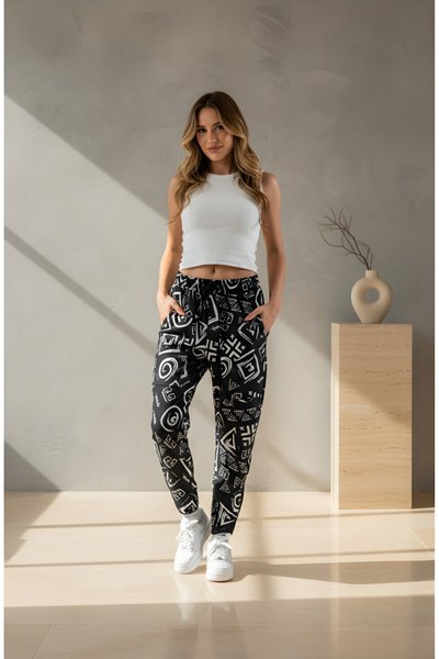 بنطلون باجيت أسود جاكار بنقشة هندسية