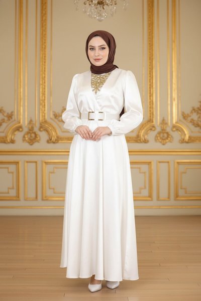 Beyaz Taş Detaylı Saten Abiye Elbise