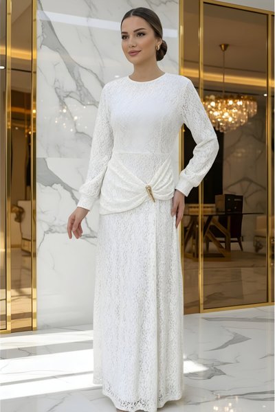 فستان سهرة أبيض