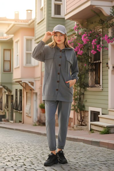 Gri Spor Büyük Düğmeli Eşofman Takımı