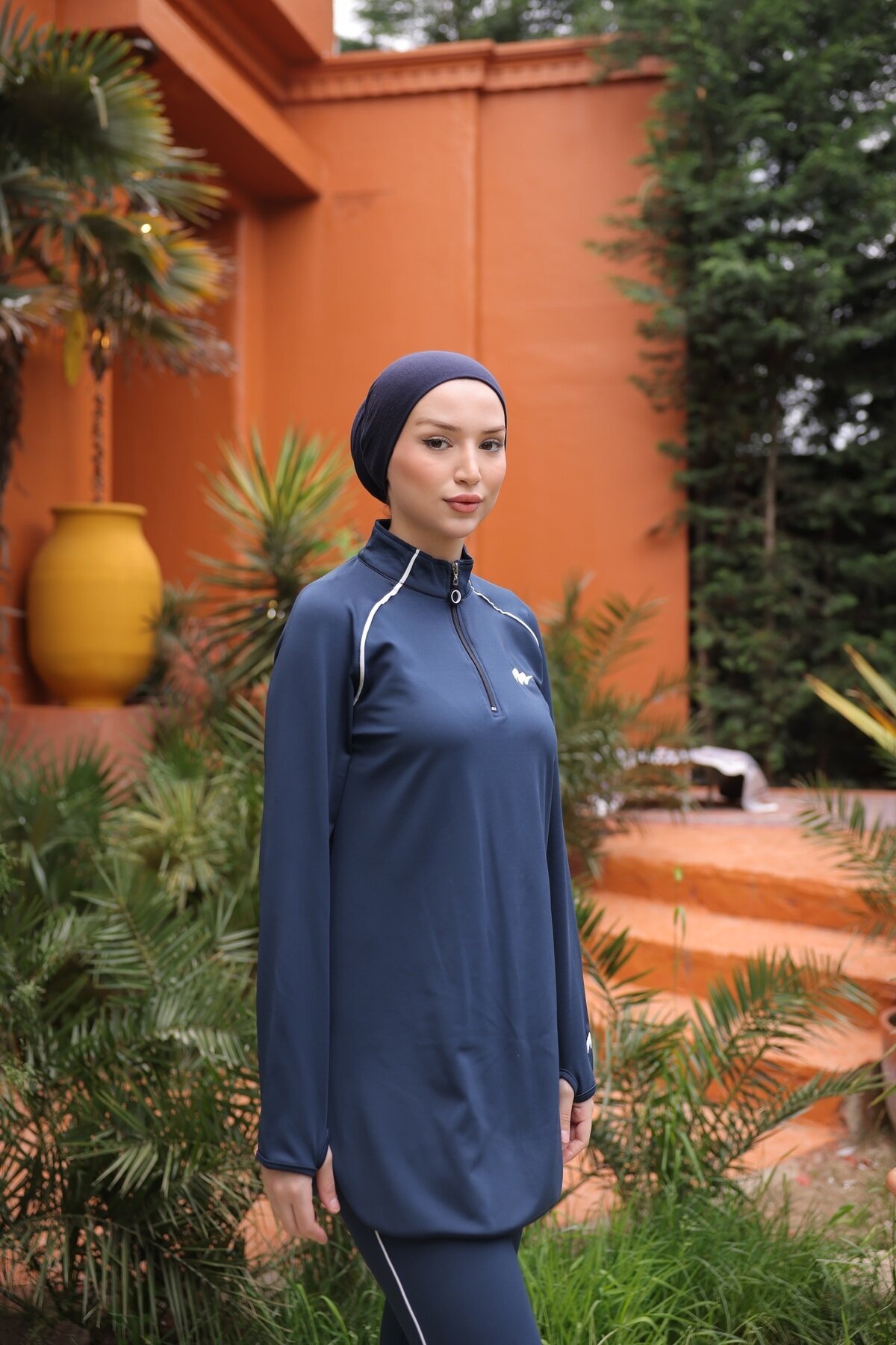 Full Coverage Jogger Fit Scuba Fabric Half-zip Burkini - Navy Blue - Wovi