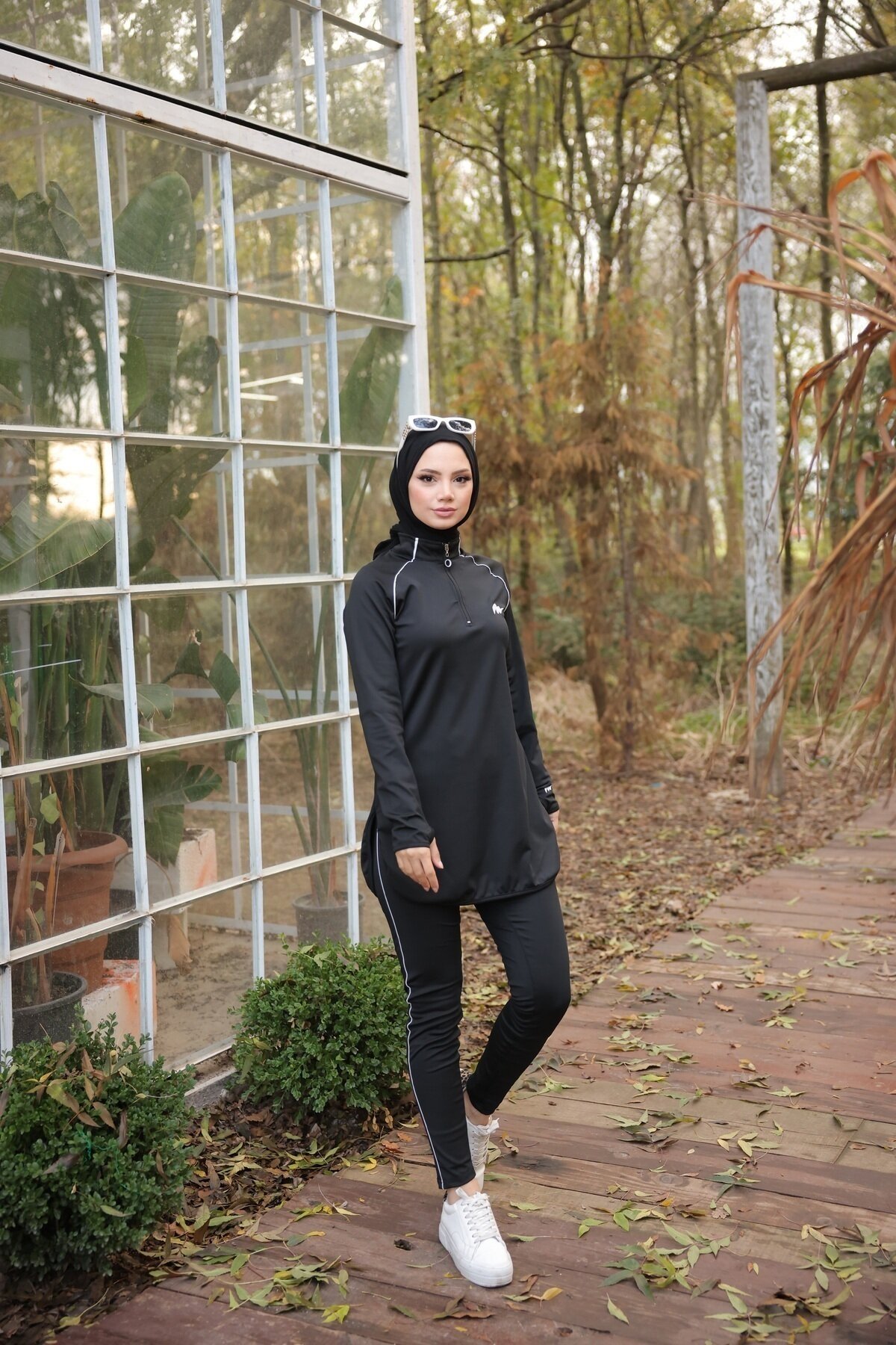 Jogger Scuba Fabric Half-Placket Zippered Tracksuit - Black - Wovi Moda